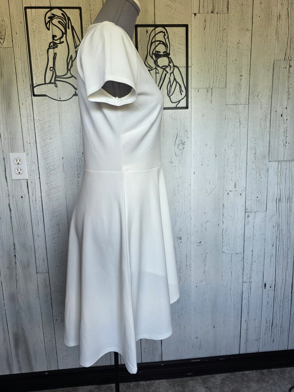 Revamped Ivory Faux Wrap Midi Dress | XL | Short Sleeve Tie Waist - Picture 3 of 10